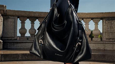 borsa fuoco givenchy|givenchy voyou.